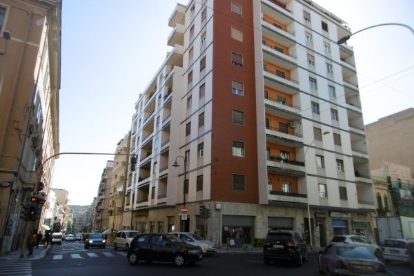 Via Alghero rifinito ufficio mq. 70
